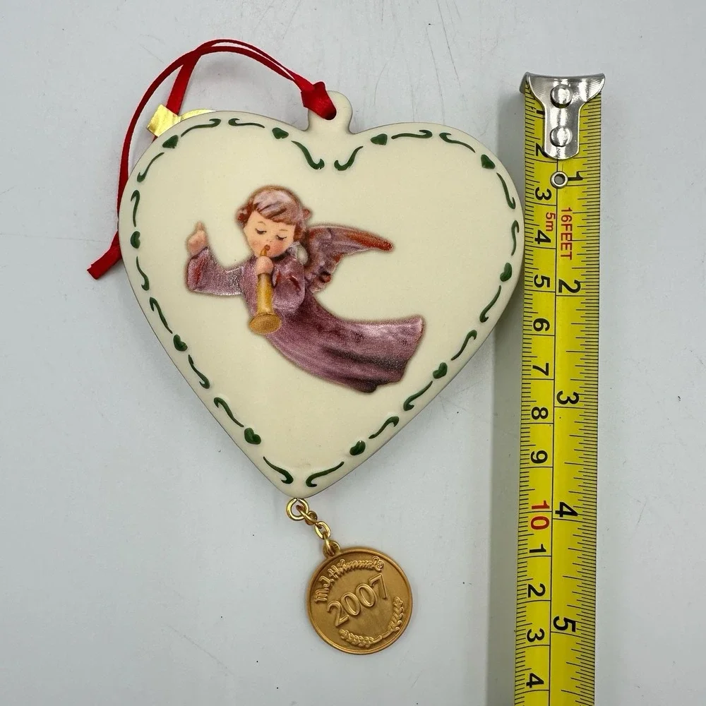 2007 Annual HUMMEL Heart Design Ornament - Flying‎ Angel - In Original Box